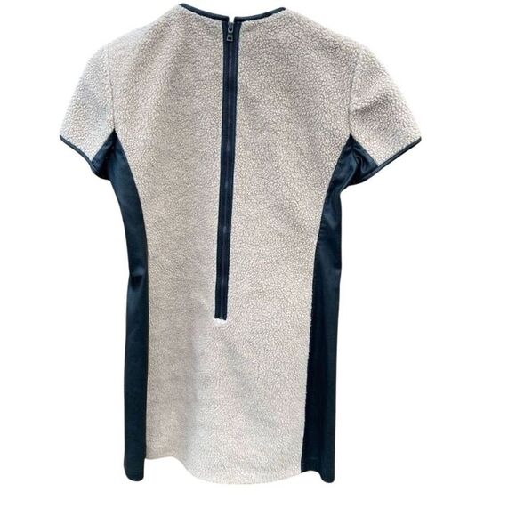 BCBG Max Azria Runway Women's XS Beige mini Length Dress Short Sleeve - Picture 2 of 5